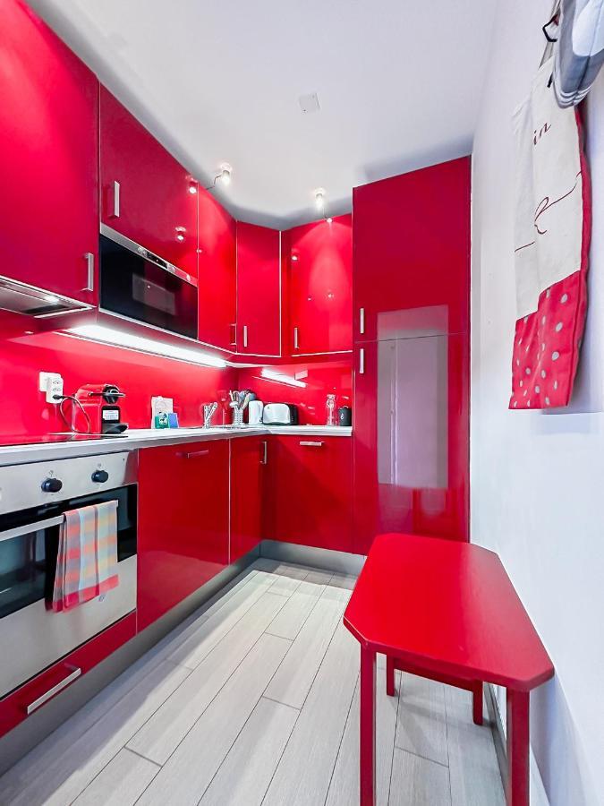 Pied-A-Terre In Crans-Montana, Pool And View - Swiss Alps Apartment Екстериор снимка